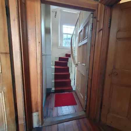 Petticoat House